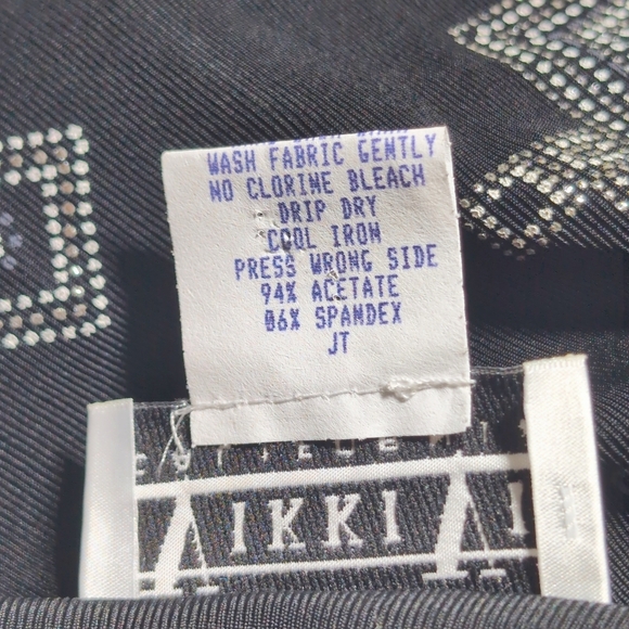 Vikki Vi California 2X Black Silver Metallic and White Geometric Tunic - Picture 3 of 7